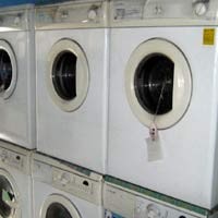 Musim Hujan, Pengusaha Laundry Raup Untung 