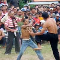 Petani Tulungagung Gelar Ritual Minta Hujan