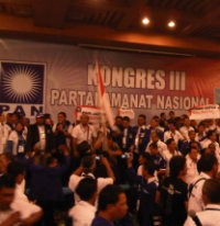  Hanafi Pasrahkan Posisi Sekjen Pada Amien dan Hatta