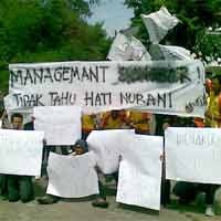 Pekerja Motel Palem Indah Kembali Gelar Unjuk Rasa