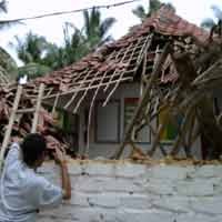 Angin Kencang Robohkan Gedung Sekolah di Sumenep 