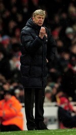 Wenger Tak Akan Tarik Eboue & Song