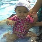 Khezia Pinina Tiurma Hutabarat, 2,10 Tahun; Perempuan; f