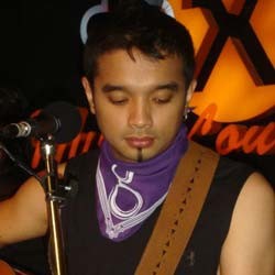 Onci Ungu Belum Akan Nikahi Endita di 2010