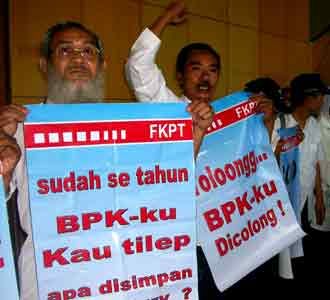 Pensiunan Telkom Tuntut Dana Pensiun