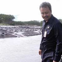 Gus Ipul Tinjau Lokasi Lahar Dingin Gunung Semeru