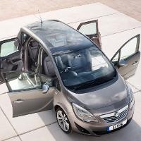 Pintu Nyeleneh Opel Meriva