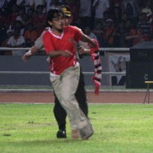  Live Chat dengan Hendri Mulyadi, Si Penyusup Lapangan Sepak Bola 