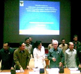 Menteri Ekonomi Ramai-ramai Dukung KUR