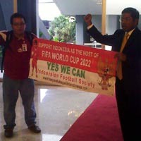 Minta Dukungan Pansus Century, 3 Orang Berkostum PSSI Diamankan