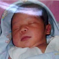 Terinspirasi Bantal, Suryani Culik Bayi