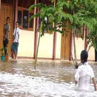 Dua Sekolah Terendam Air Setinggi 50 Cm