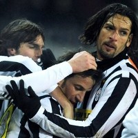 Nyonya Tua Belum Konsisten