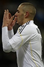Cedera Higuain Berkah Benzema