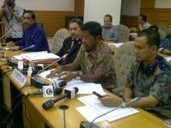 Agar Saksi Tak Bohong, Pansus Diminta Panggil Uya Kuya