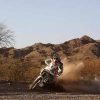 Sainz Kian Dekat ke Gelar