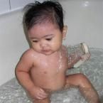 Inara Fathia Myrilla, 1 Tahun; Perempuan; f