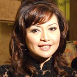 Demi Awet Muda, Eddies Adelia Rajin Suntik Serum