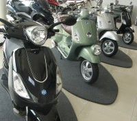 Komunitas Piaggio dan Blogger Jalan-jalan