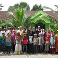 Presiden PEYATIM Malaysia Kunjungi Ponpes Yatim Himmatun Ayat