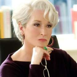 Meryl Streep Bawa Pulang Piala Golden Globe ke-7