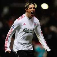 Torres Sukses jalani Operasi 