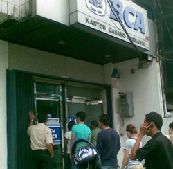 Penjahat Cyber Telan Puluhan Juta Uang Nasabah BCA? 