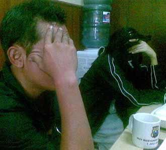 Pasutri Pengutil Susu Diringkus