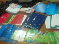 Polisi Sita 70 Sim Card, Puluhan Buku Tabungan & ATM 