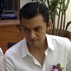 Bintangi Mengintip Surga, Anjasmara Siap Dikritik