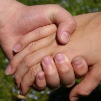 Operator Harus Rajin Elus-Elus Pengguna Kreatif 