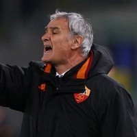 Sang Terdakwa Kembali dengan Tawa