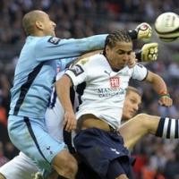 The Reds Melawan Tekanan dan Gomes