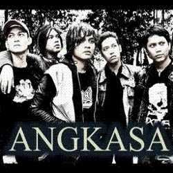 Angkasa Keren Recycle Lagu Broery Marantika