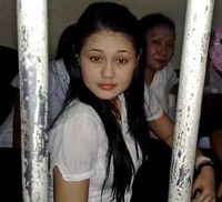 Jennifer Dunn Dibalik Jeruji Besi
