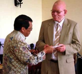 Ramah Tamah KBRI Windhoek-Gereja Lutheran 