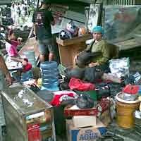 Penertiban Bangli di Brandgang Bogowonto Tanpa Ada Perlawanan