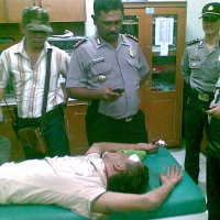 Usai Curi Tas dari Mobil, Remi Tabrak Tembok