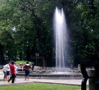 Taman Suropati Kembali Asri