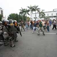 Kesiapan Brimob Amankan Demo Diuji