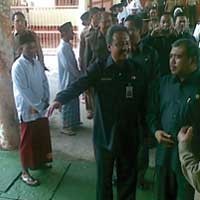 Kunjungan Menkum HAM ke Lapas Porong Disambut Sholawat