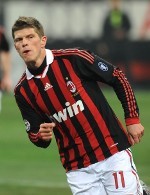 Huntelaar Mungkin ke Inggris