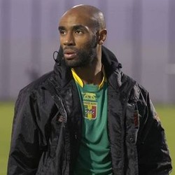 Kanoute Pamit dari Timnas Mali