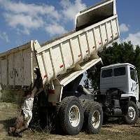 Haiti Hentikan Pencarian Korban Gempa