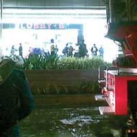 Reklame Worldbank Cito Terbakar Diduga Konsleting