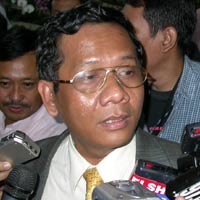 Mahfud: Bila Ada Unsur Kriminal, Century Bisa Berujung Impeachment