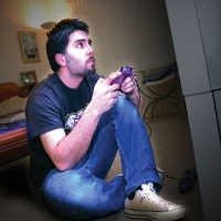 Ingin Awet Pacaran, Kurangi Nge-game