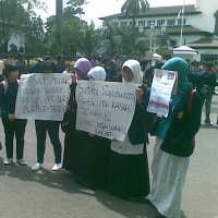 100 Hari Duet SBY-Boediono Dinilai Gagal