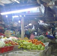 Bertahan Dalam Pancaran Sinar Petromaks