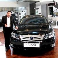 Lexus LS 600hl Muncul di Februari